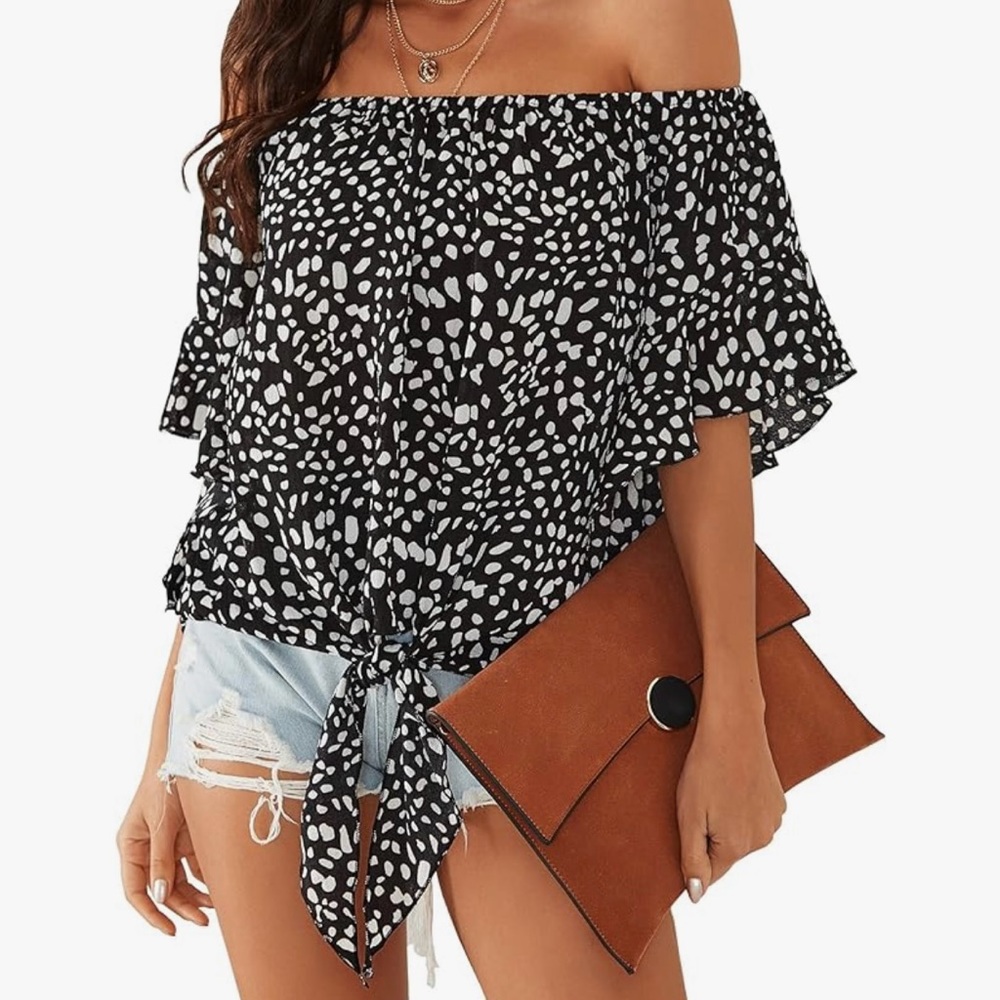 Women’s Large Off The Shoulder Top